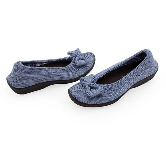 Lyla Sport - Knit Bow-Detail Flat - Blue Earth
