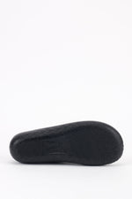 Olympus – Elstech Slip-On – Black