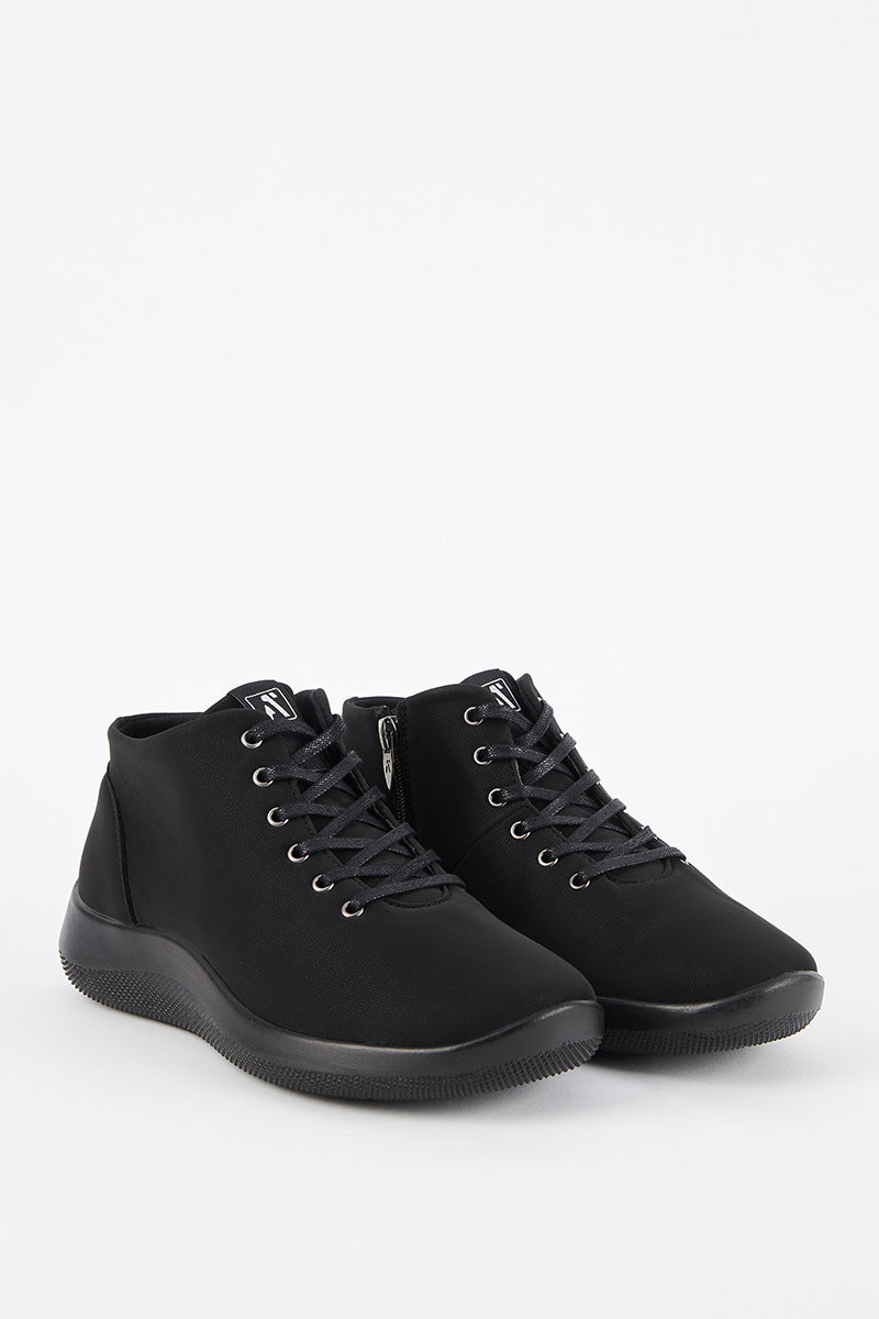 Tatra – Lytech Ankle Bootie – Black
