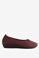 L14 - Lytech Quilted Ballerina Flat - Bordeaux Thyssen