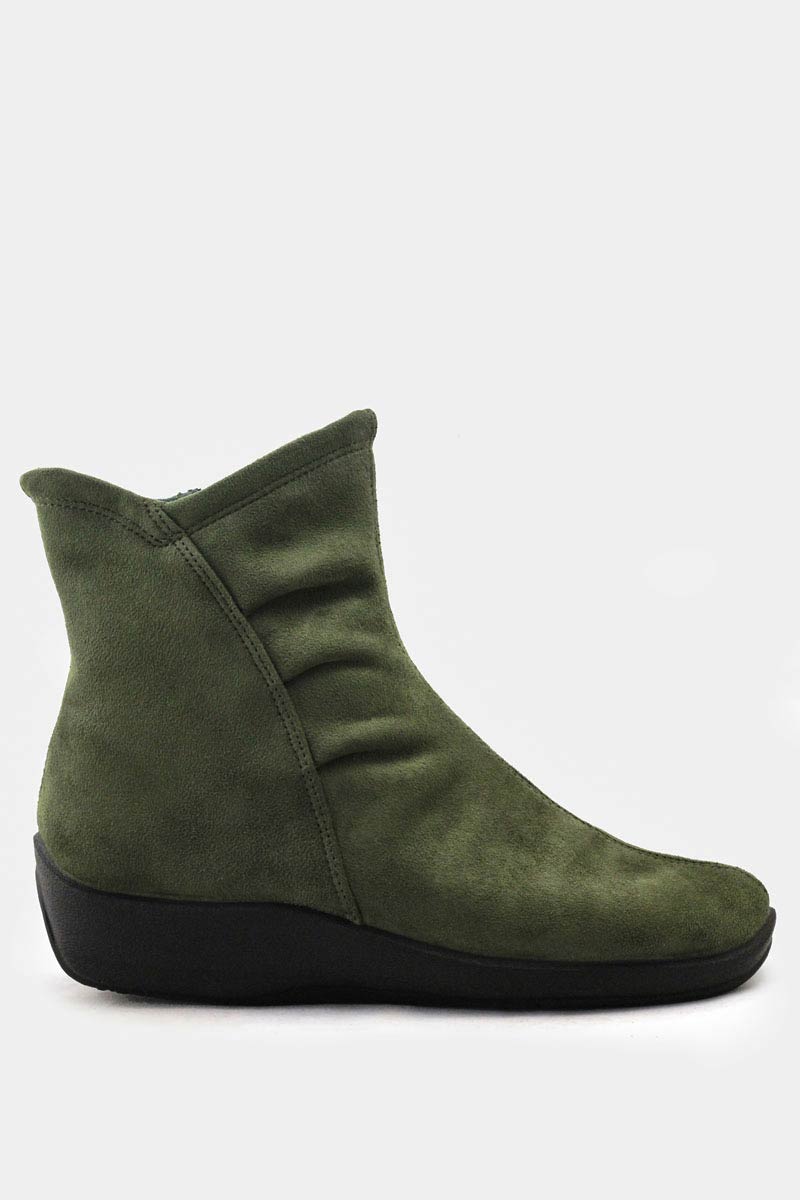 L19 - Scrunch Lytech Bootie - Gal Olive