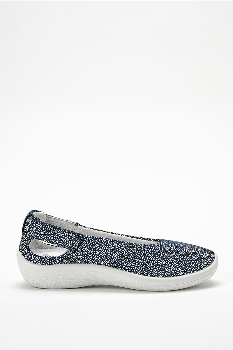 Jasmund Seashell - Printed Lytech Ballerina Flat - Navy