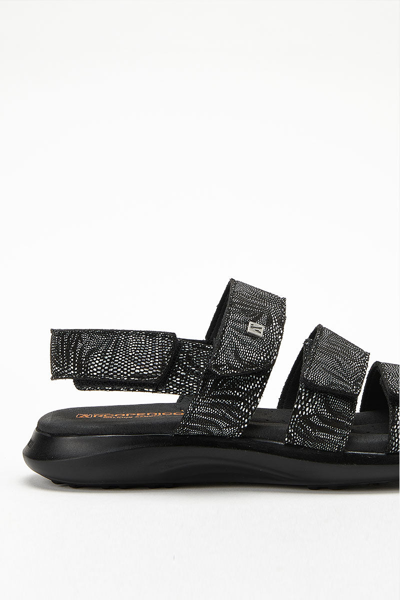 Stelvio - Adjustable Lytech Walking Sandal - Black Palm