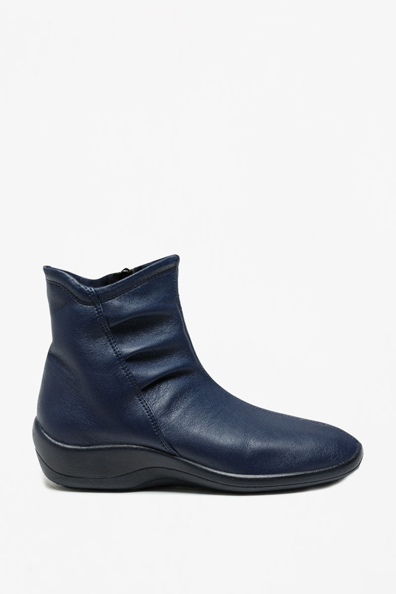 Paluma - Lytech Scrunch Bootie - Navy