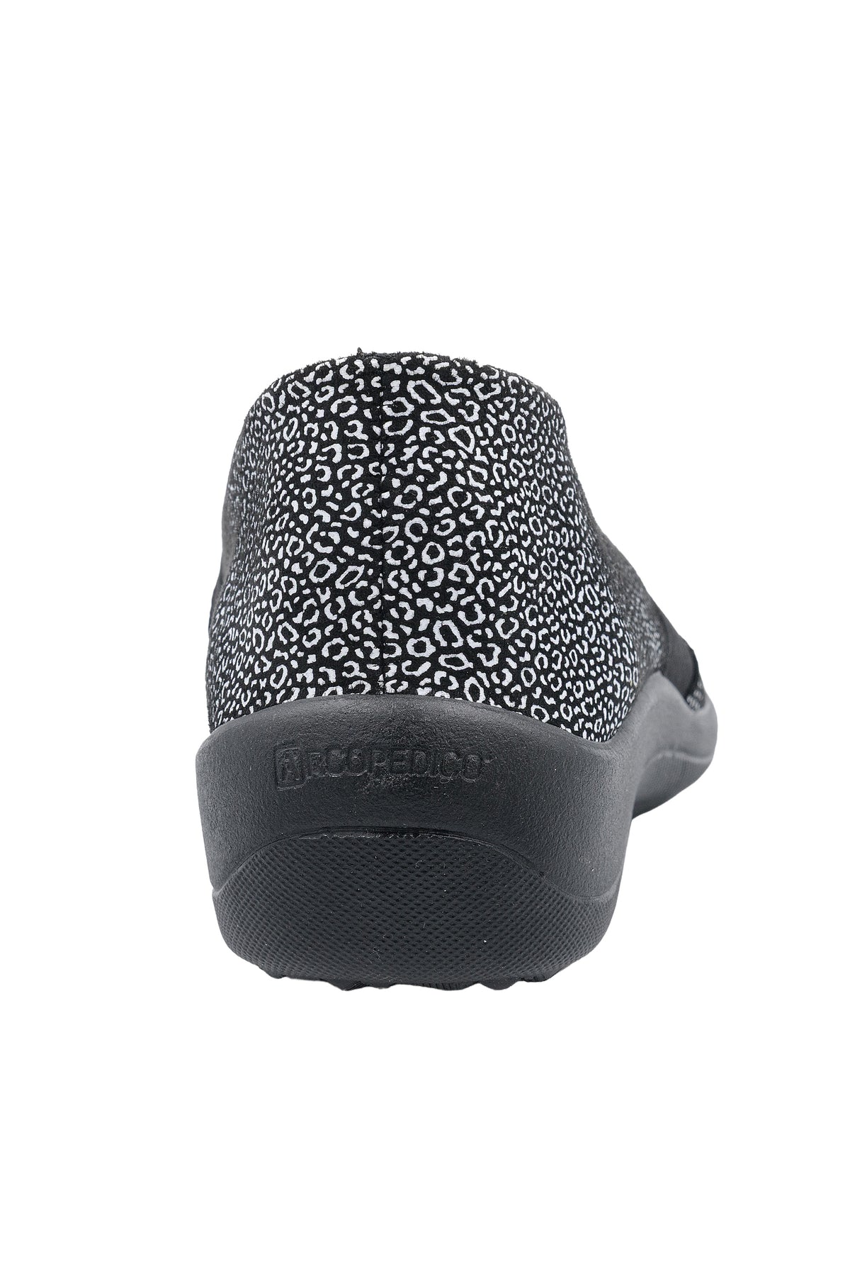 Acadia Seashell - Printed Lytech Slip-On - Black