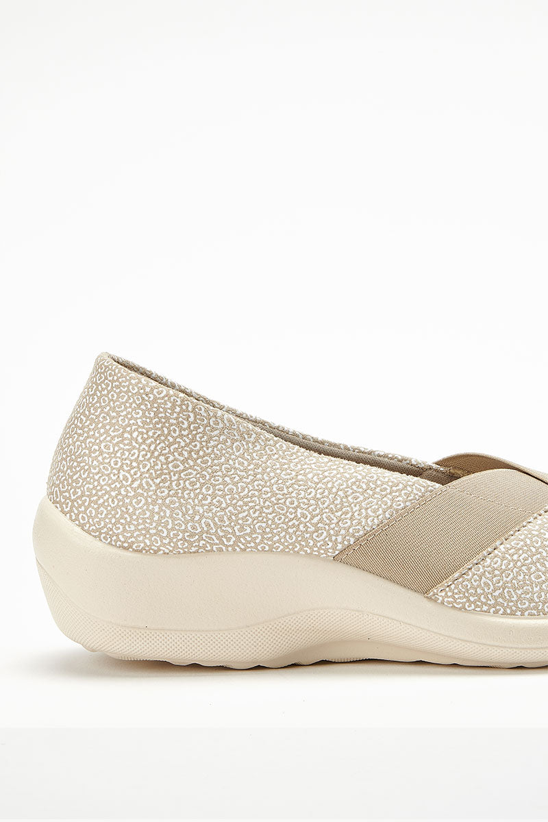 Acadia Seashell - Printed Lytech Slip-On - Sahara