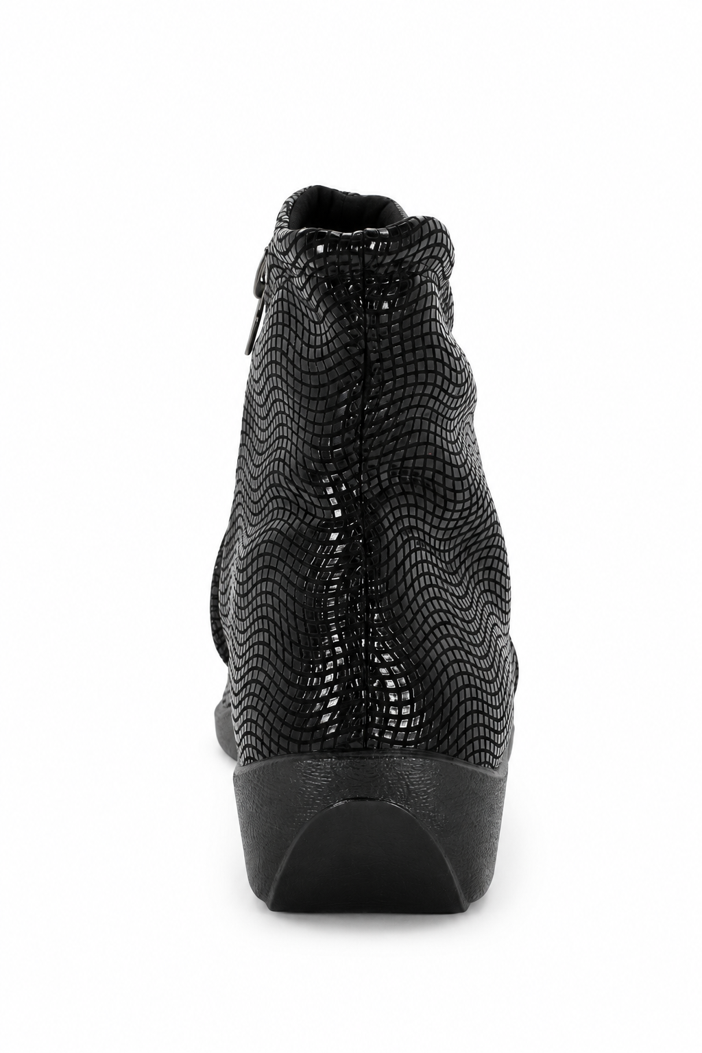 L19 - Scrunch Lytech Bootie - Black Creative