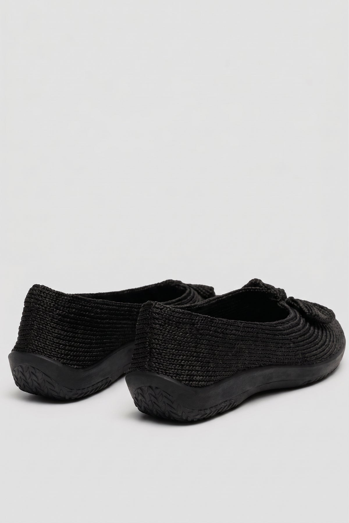 Lyla Sport - Knit Bow-Detail Flat - Black