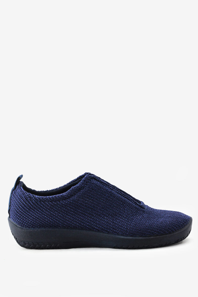 ES - Knit Slip-On Sneaker - Navy