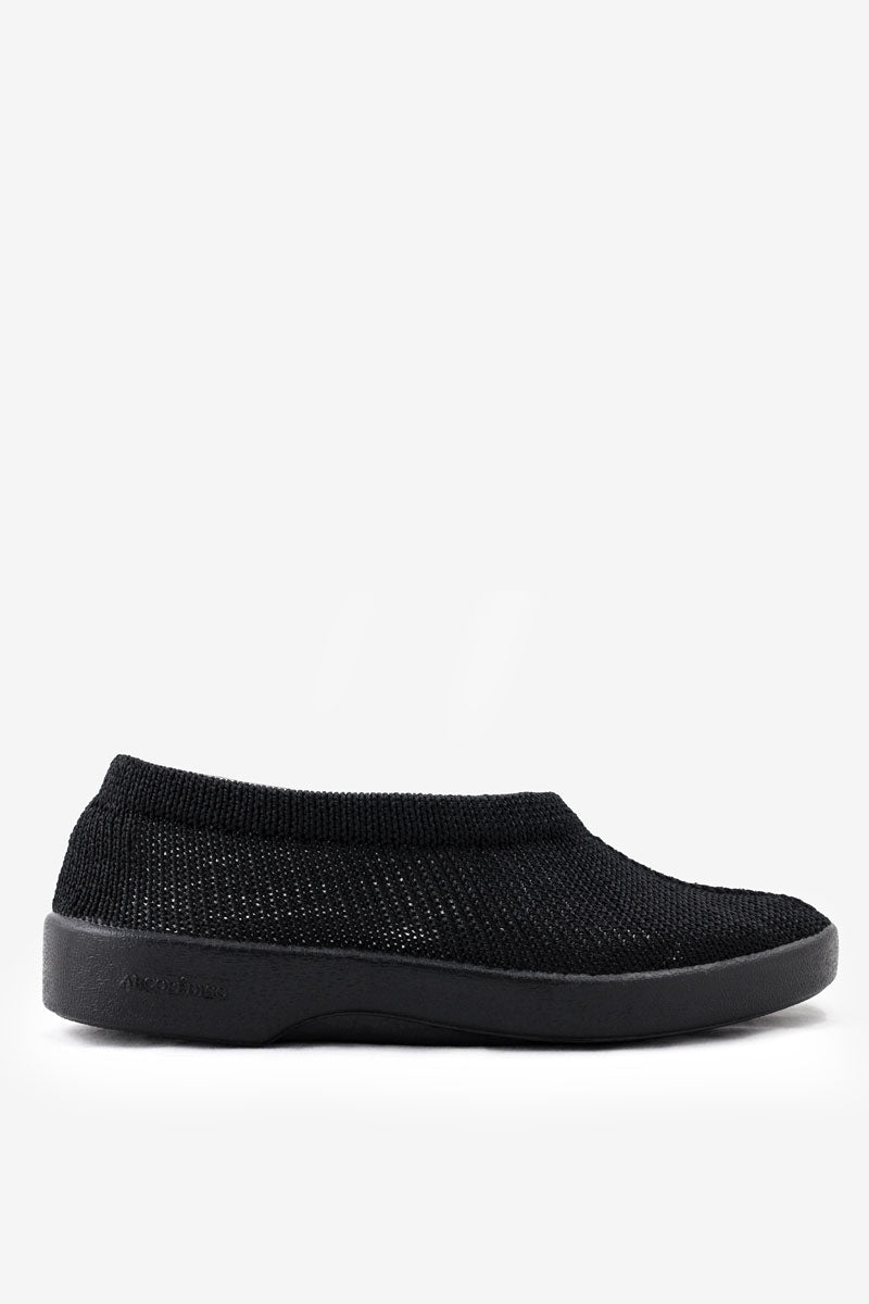 Sec V - Knit Slip-On Comfort Flat - Black