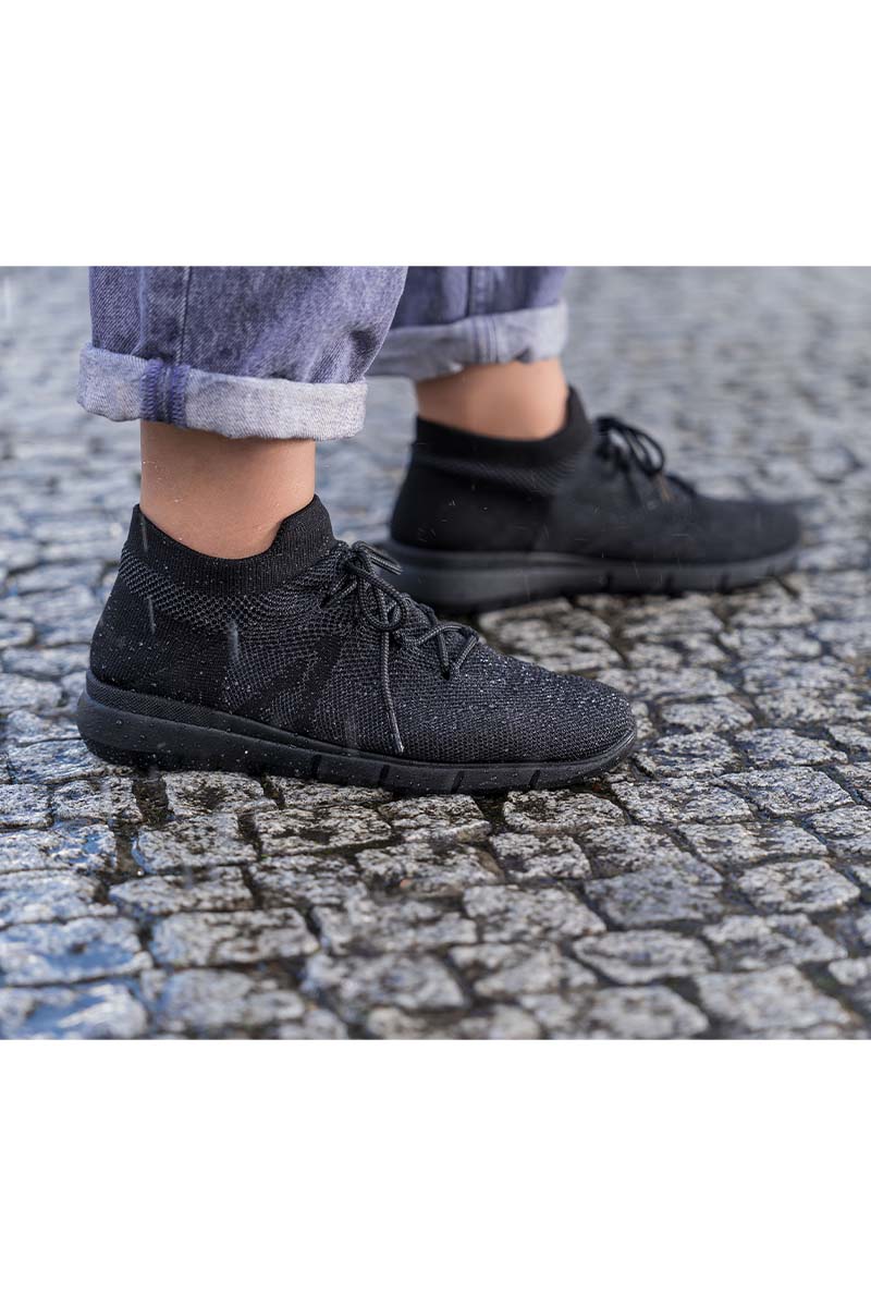 Physis - Water-Resistant Knit High-Top - Black