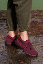 Physis - Water-Resistant Knit High-Top - Bordeaux