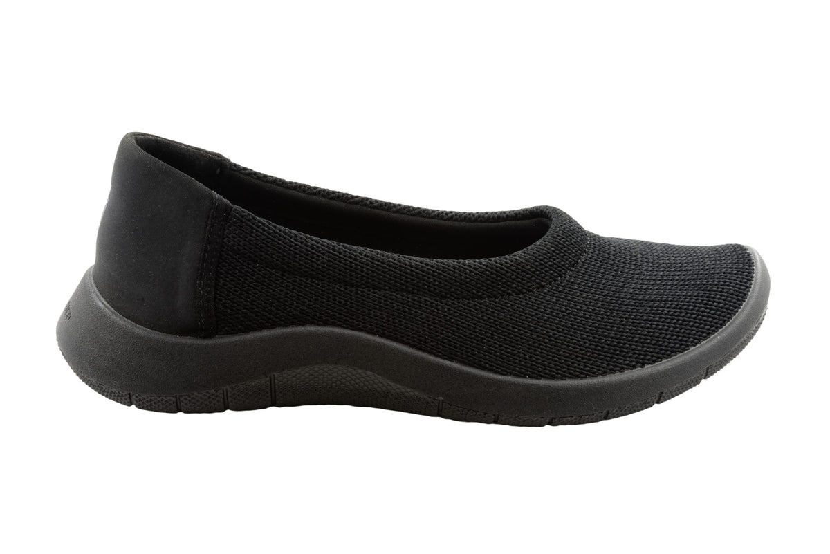 Thetis - Knit Slip-On Ballerina - Black