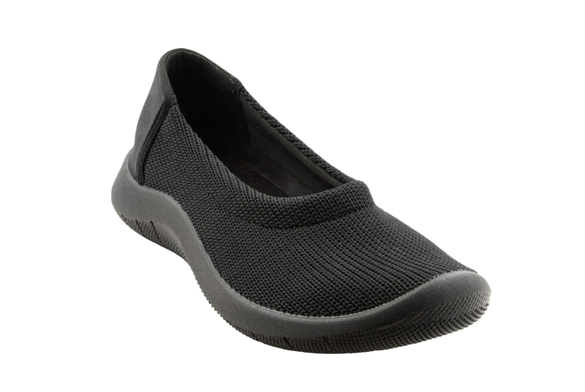 Thetis - Knit Slip-On Ballerina - Black