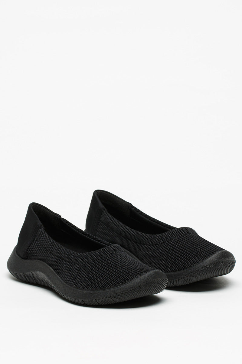 Thetis - Knit Slip-On Ballerina - Black