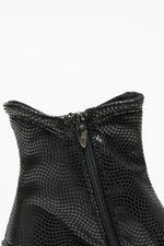 L19 - Scrunch Lytech Bootie - Black Creative
