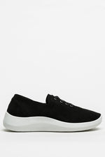 Yosemite - Lace-Up Comfort Sneaker - Black