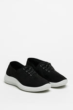 Yosemite - Lace-Up Comfort Sneaker - Black