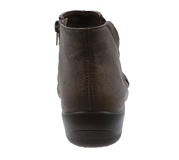 Ardales - Final Sale