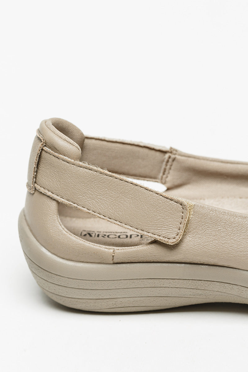 Jasmund - Lytech Ballerina Flat - Taupe