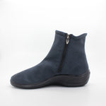 Paluma - Lytech Scrunch Bootie - Navy Loul Honecomb