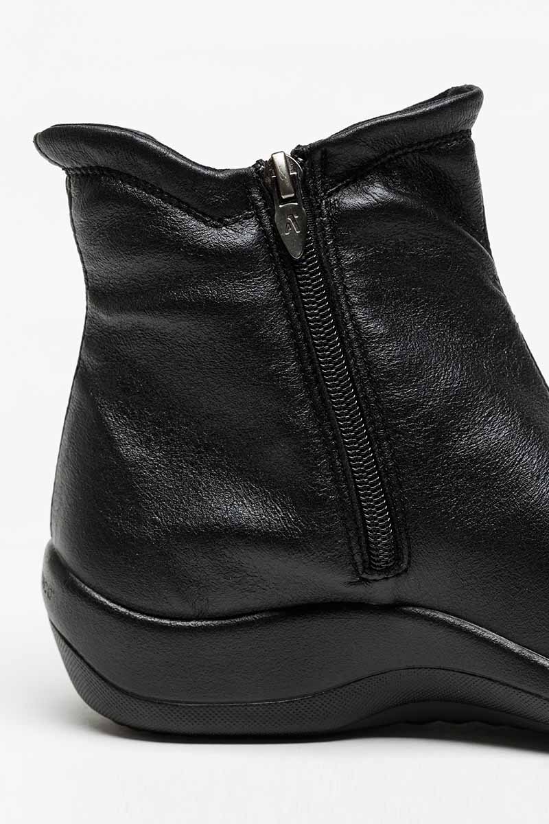 Paluma - Lytech Scrunch Bootie - Black