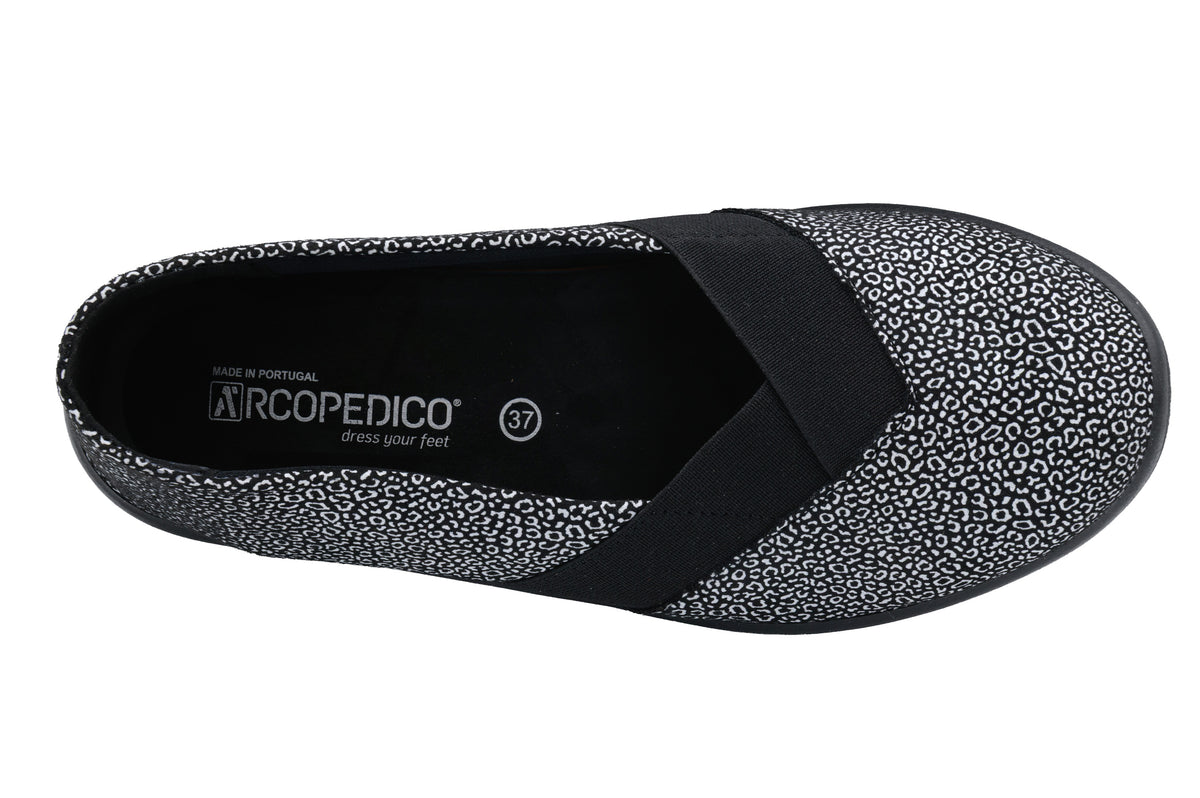 Acadia Seashell - Printed Lytech Slip-On - Black