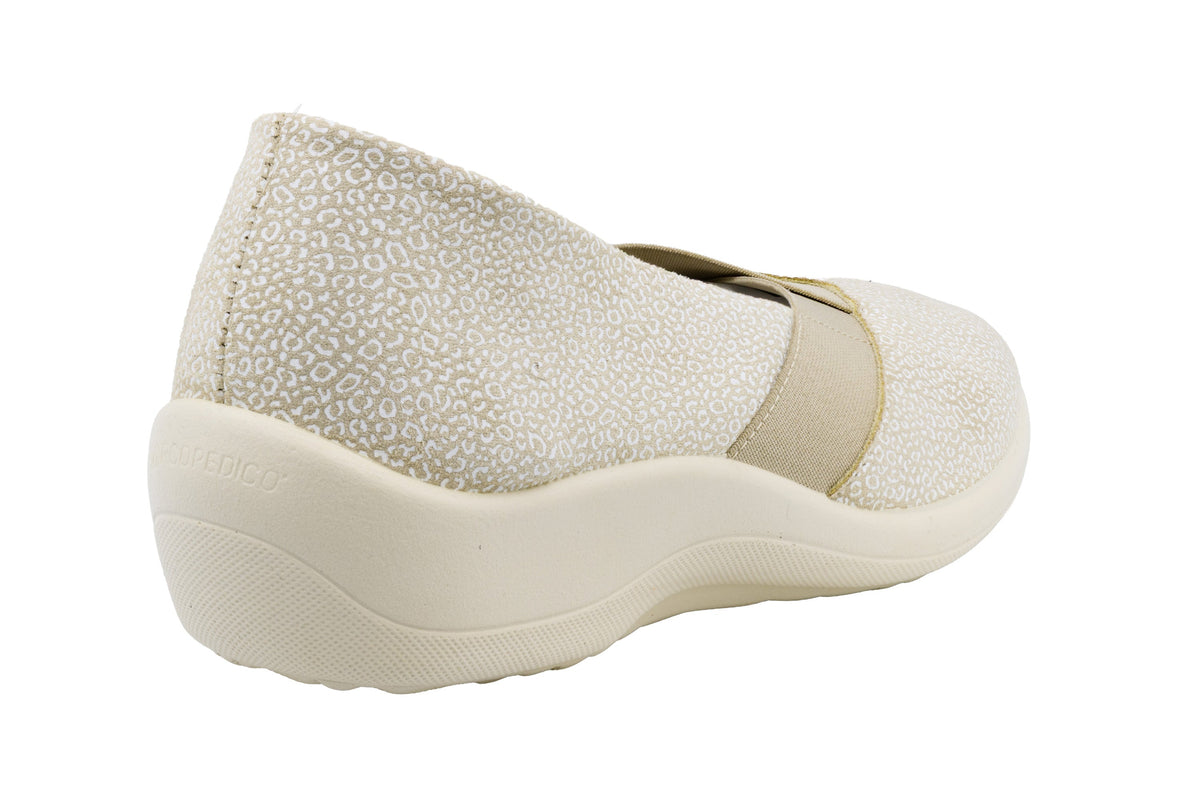 Acadia Seashell - Printed Lytech Slip-On - Sahara