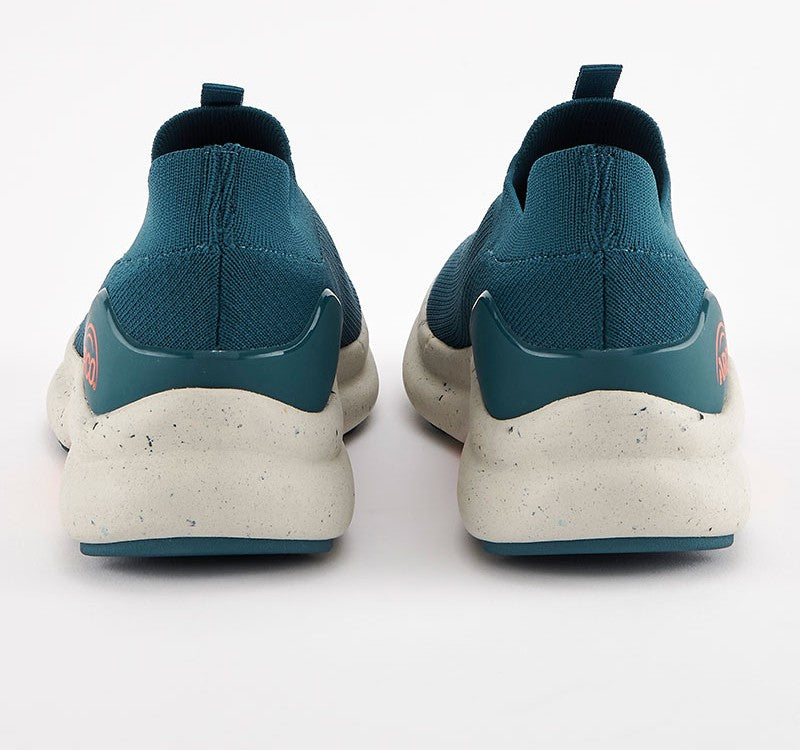 ARCO 1 Unisex Lightweight Performance Sneaker