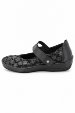 Cosmo Agatha - Lytech Asymmetric Strap Mary Jane - Black
