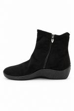 L19 - Scrunch Lytech Bootie - Black Suede